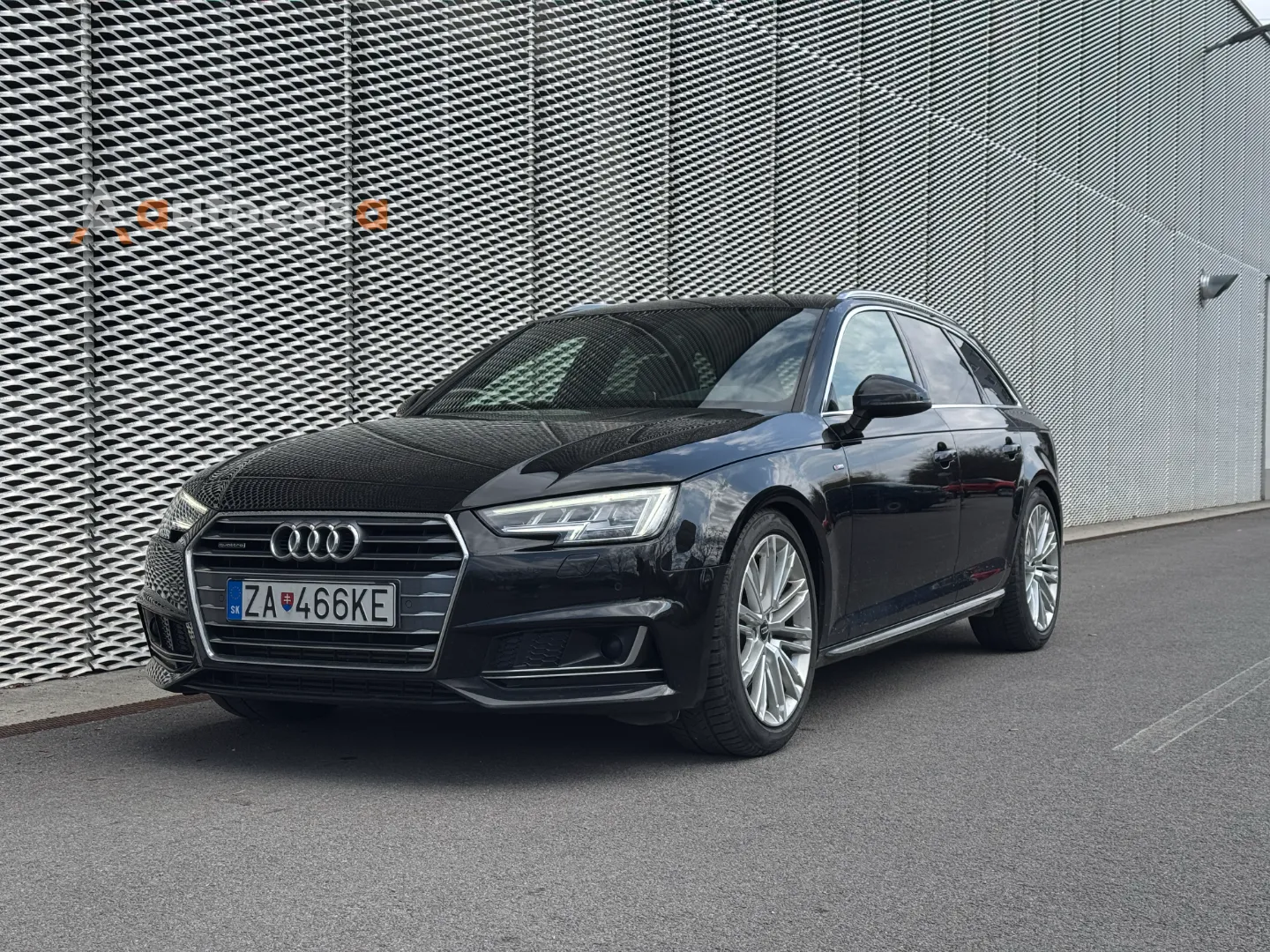 Audi A4